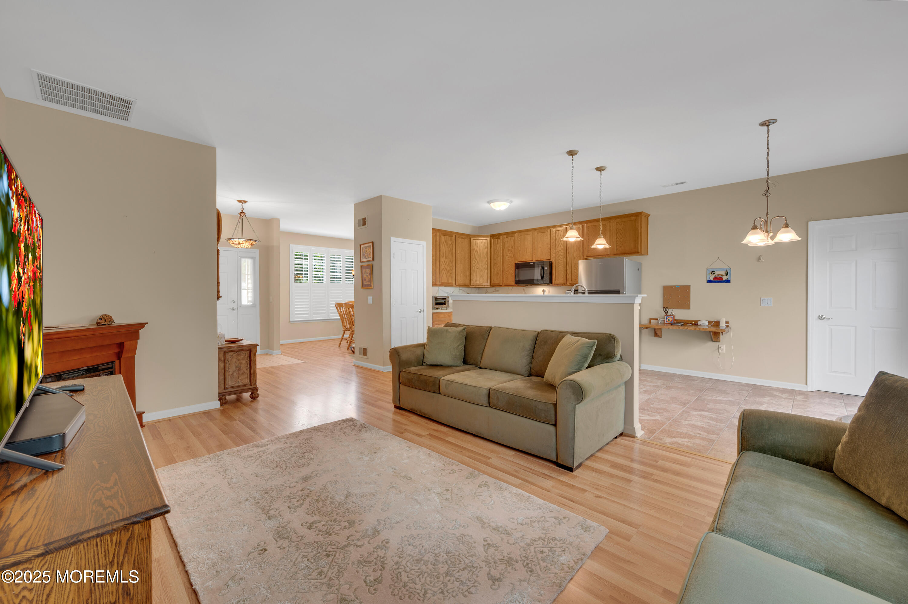 52 Country Walk Boulevard