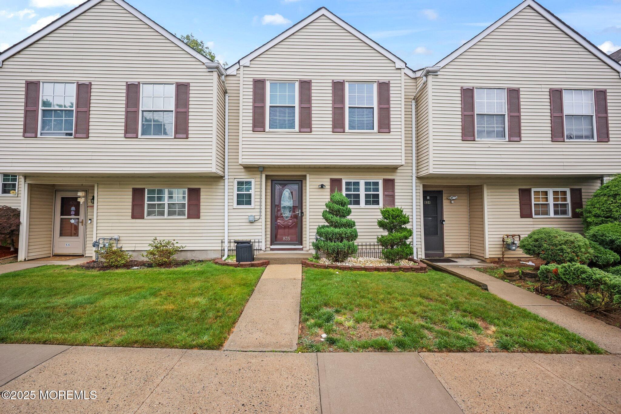 835 Darlington Drive