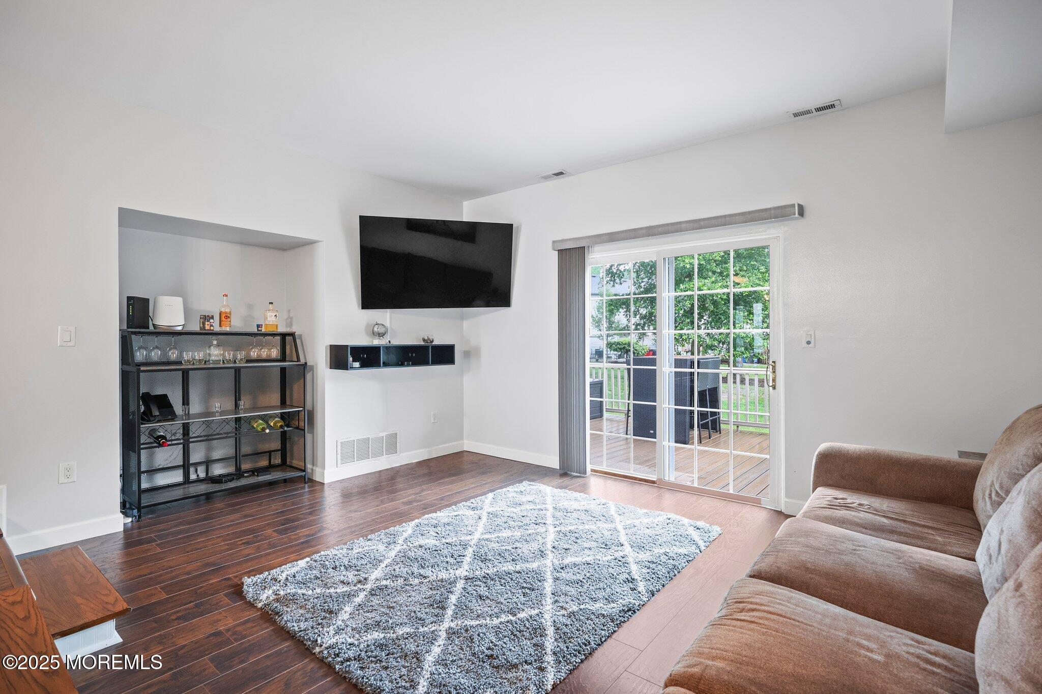 835 Darlington Drive