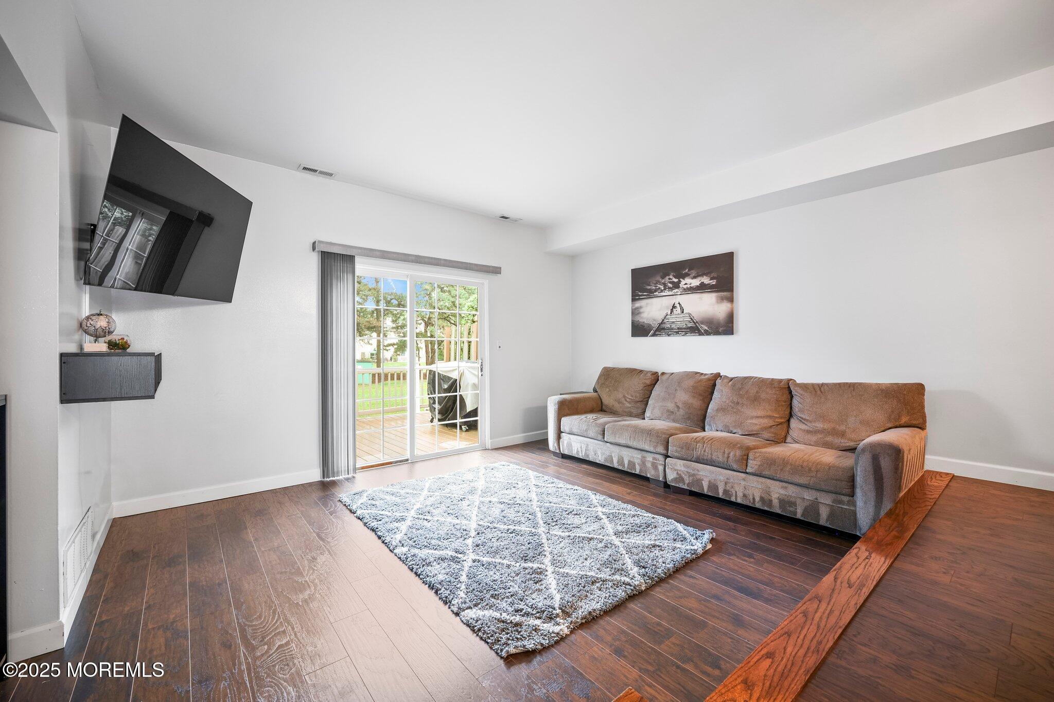 835 Darlington Drive