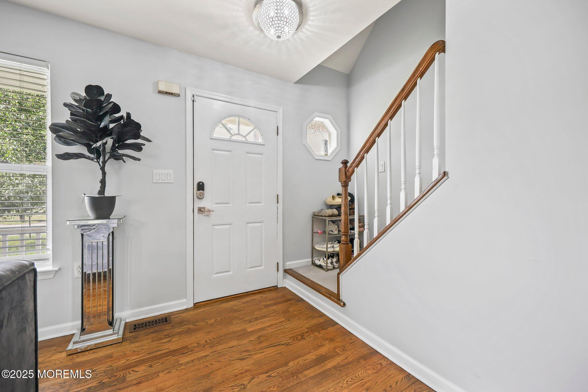 18 4th Avenue