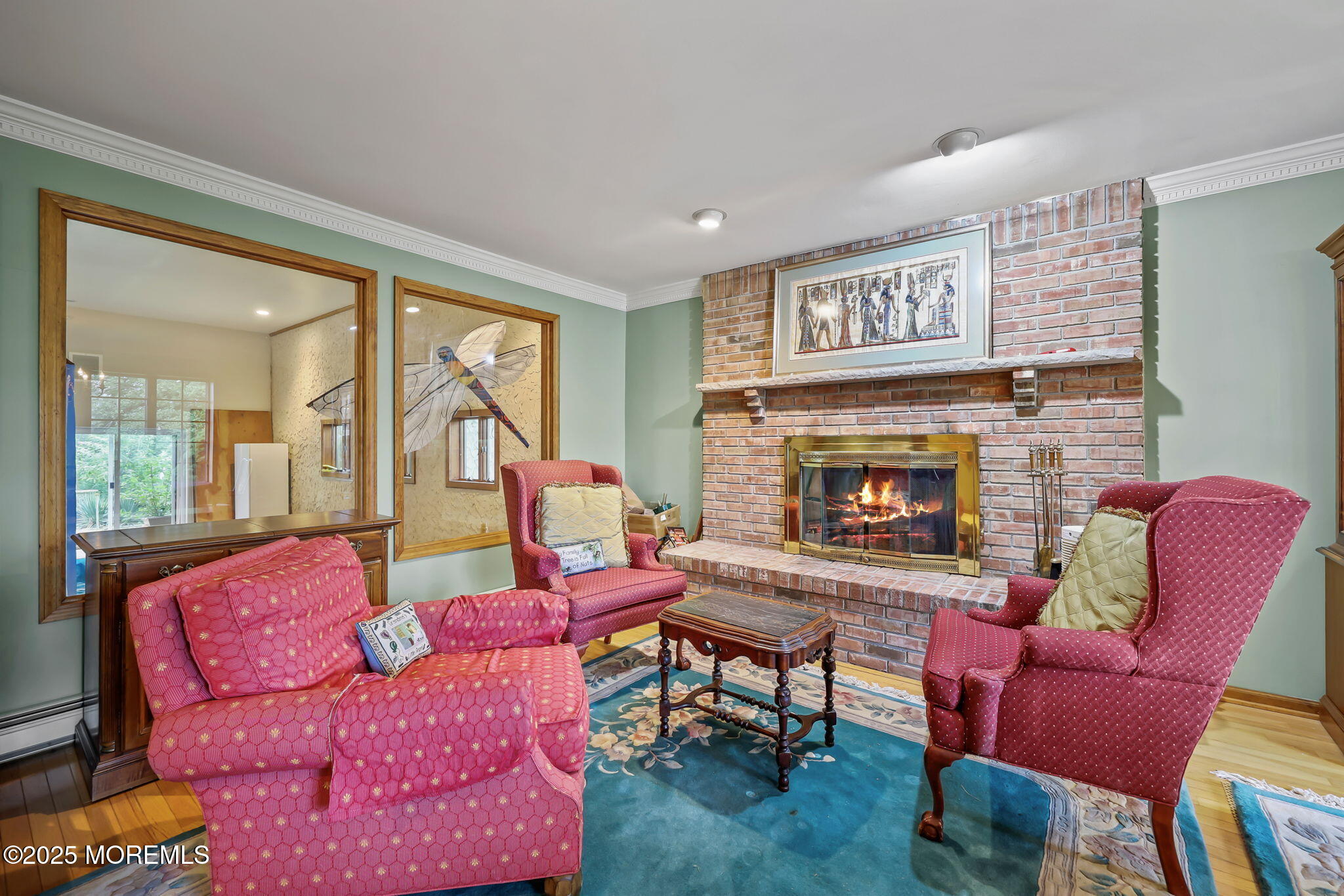 10 W Riverside Drive