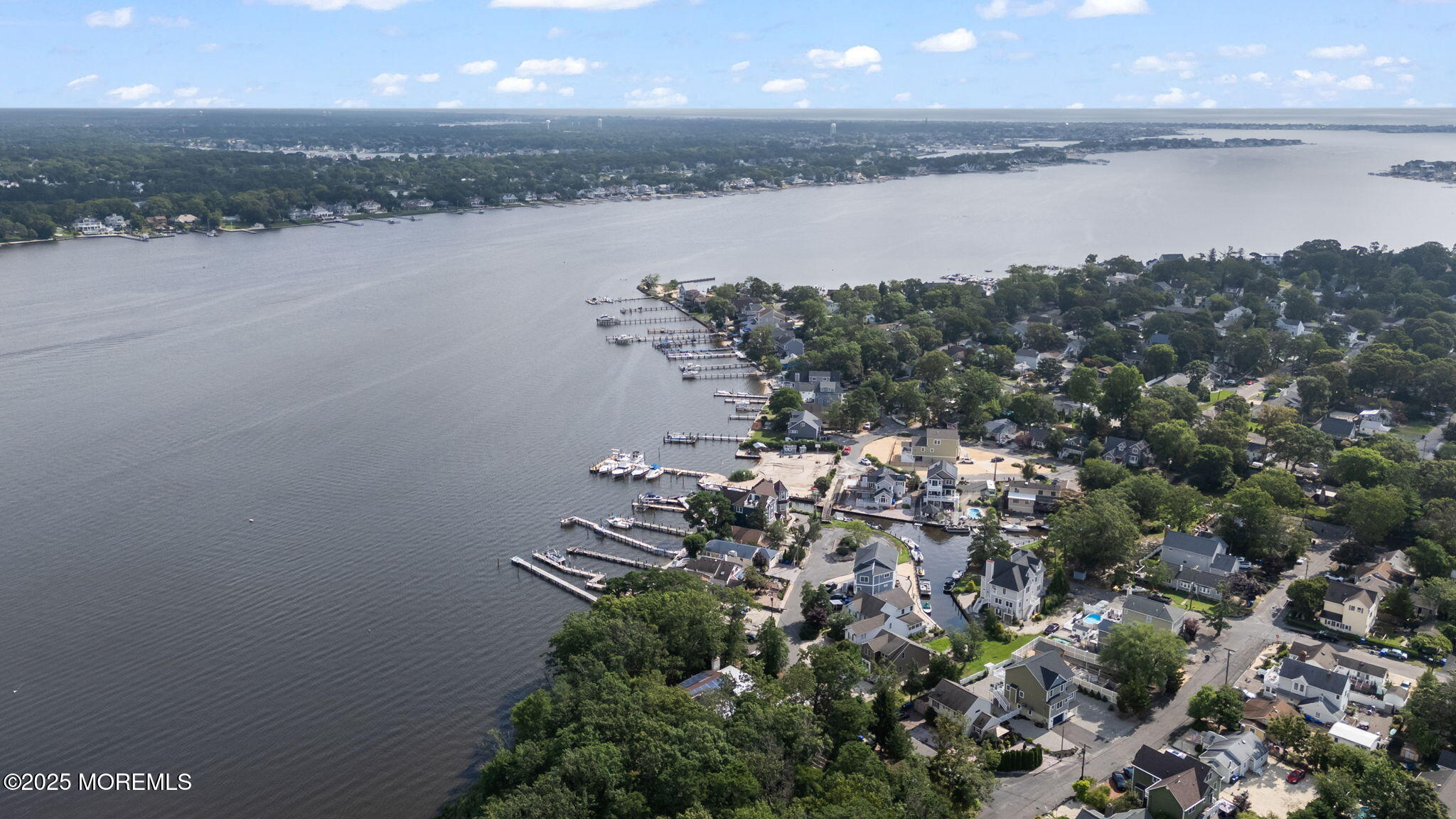 10 W Riverside Drive