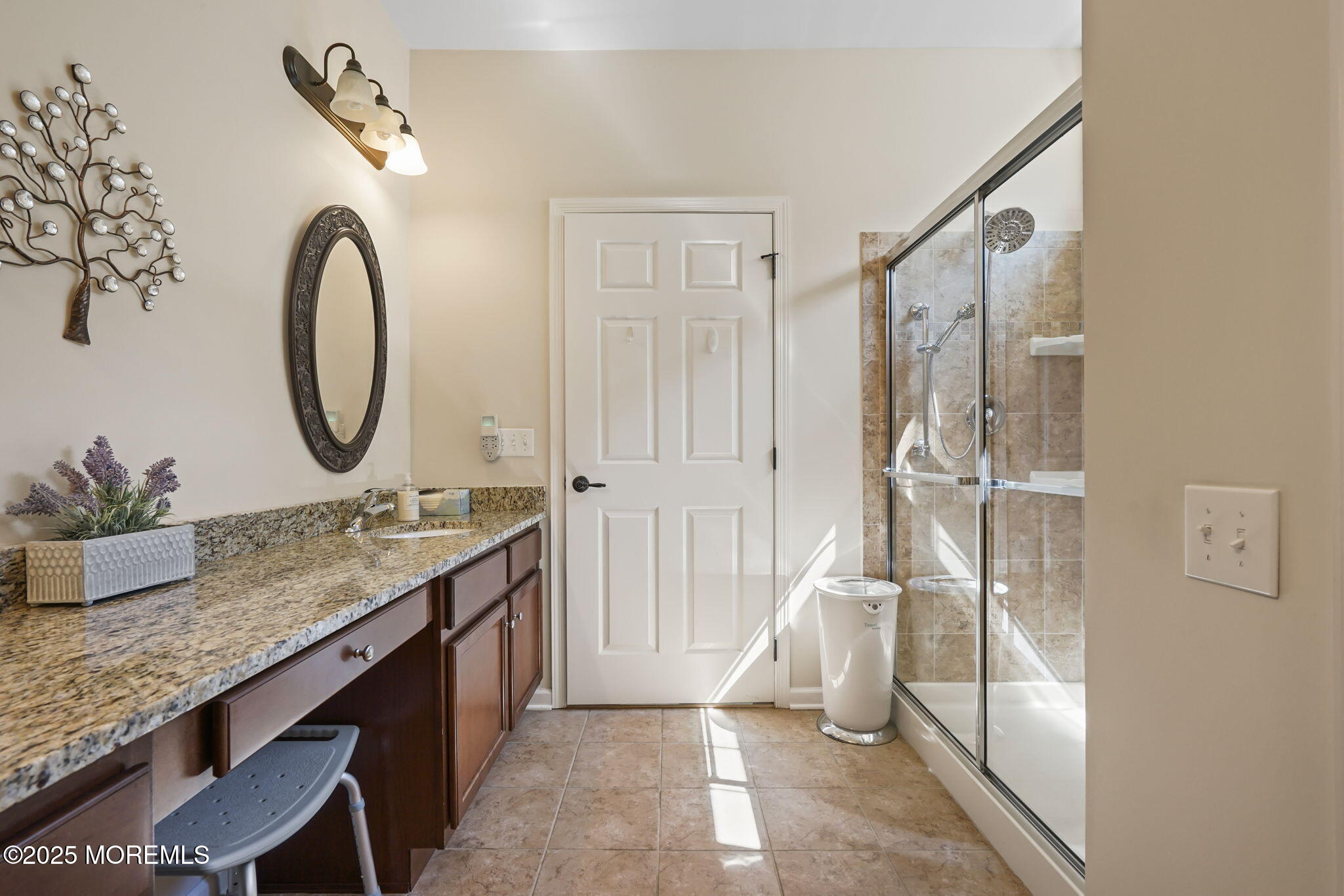 15 Ascot Lane