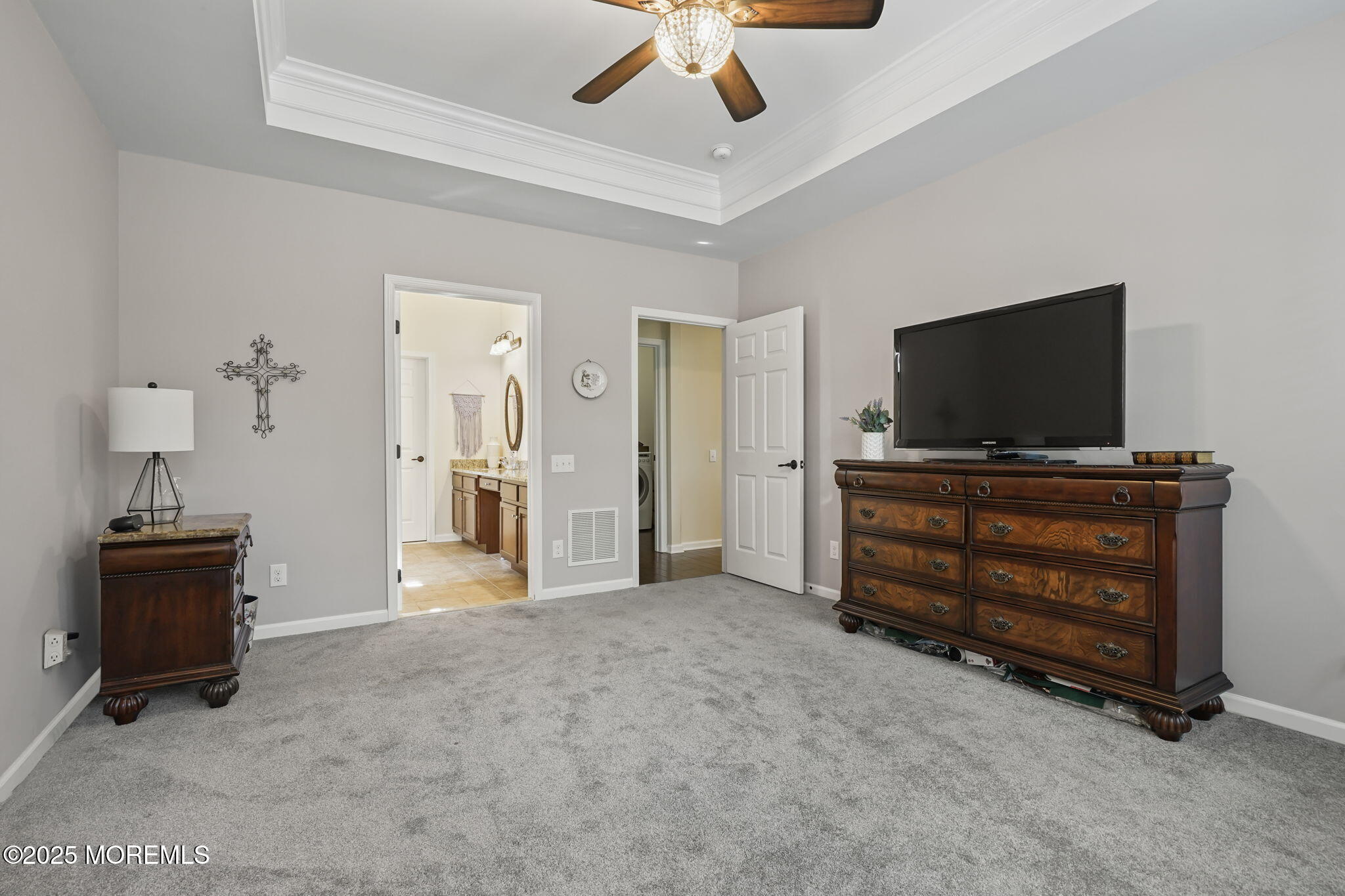 15 Ascot Lane