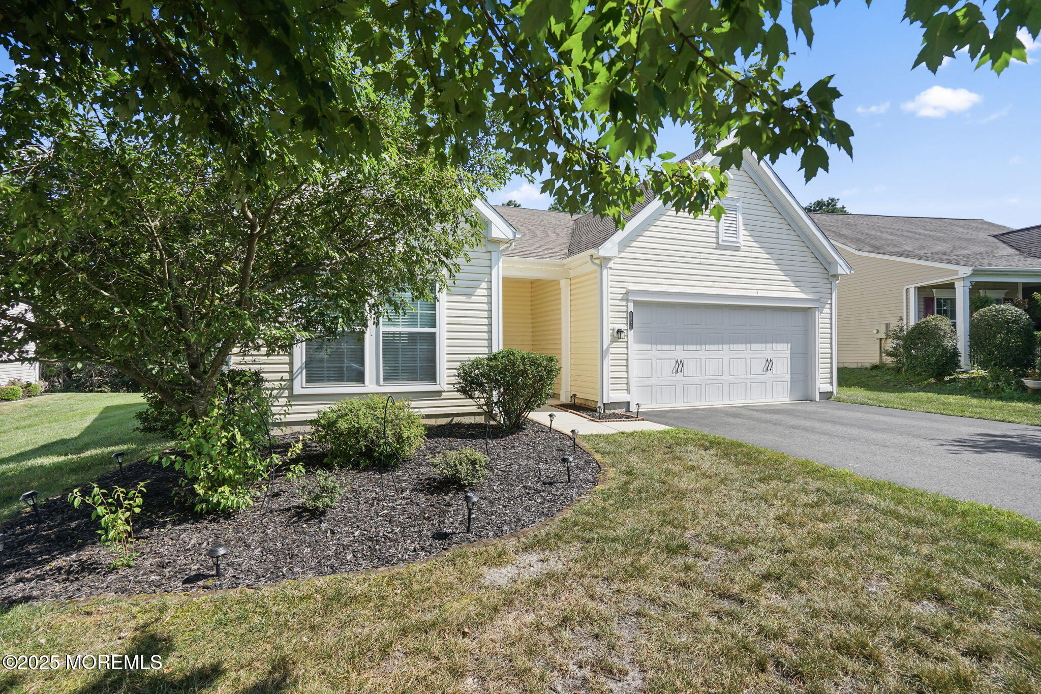 15 Ascot Lane