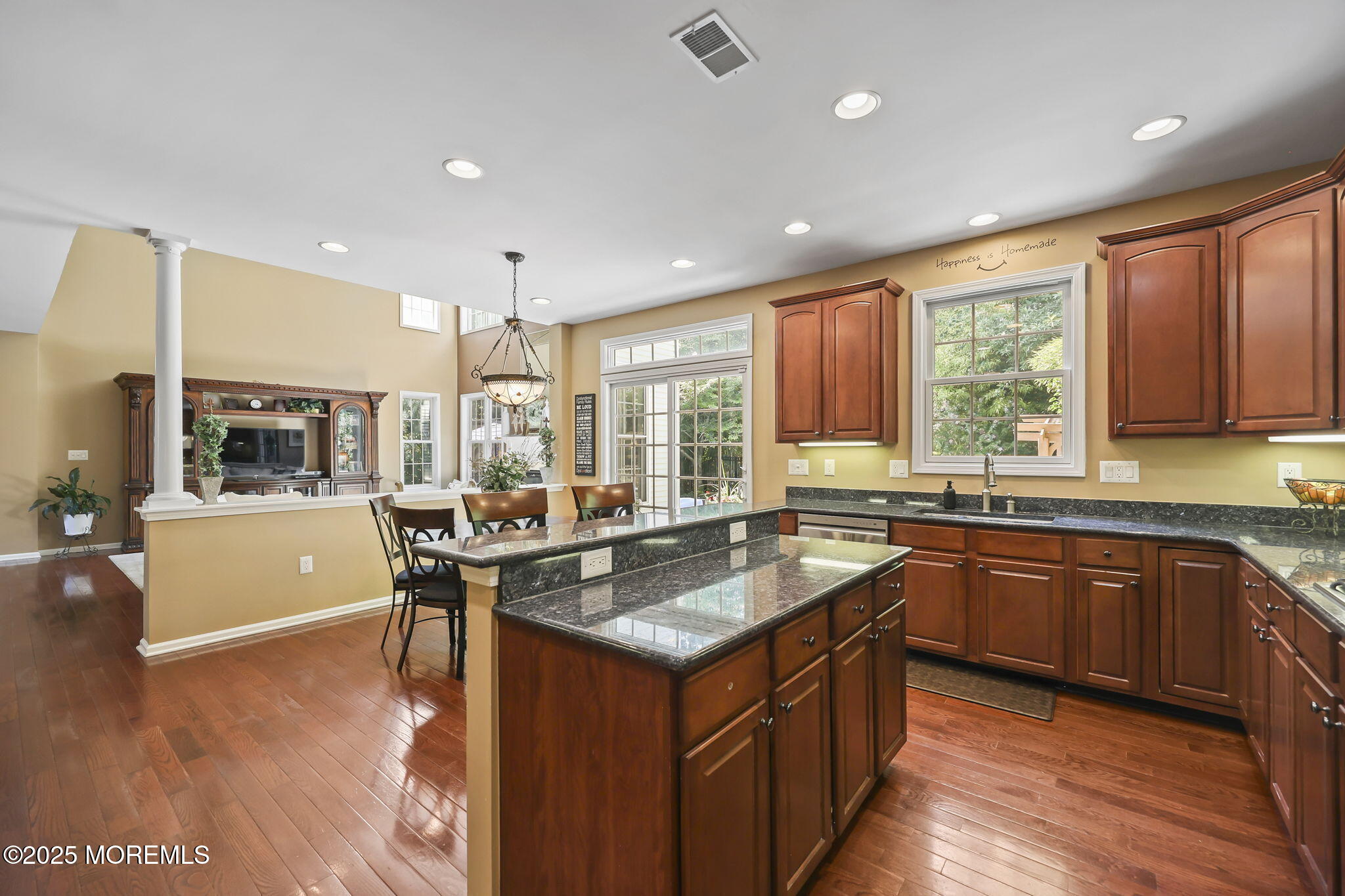 7 Trumbull Court