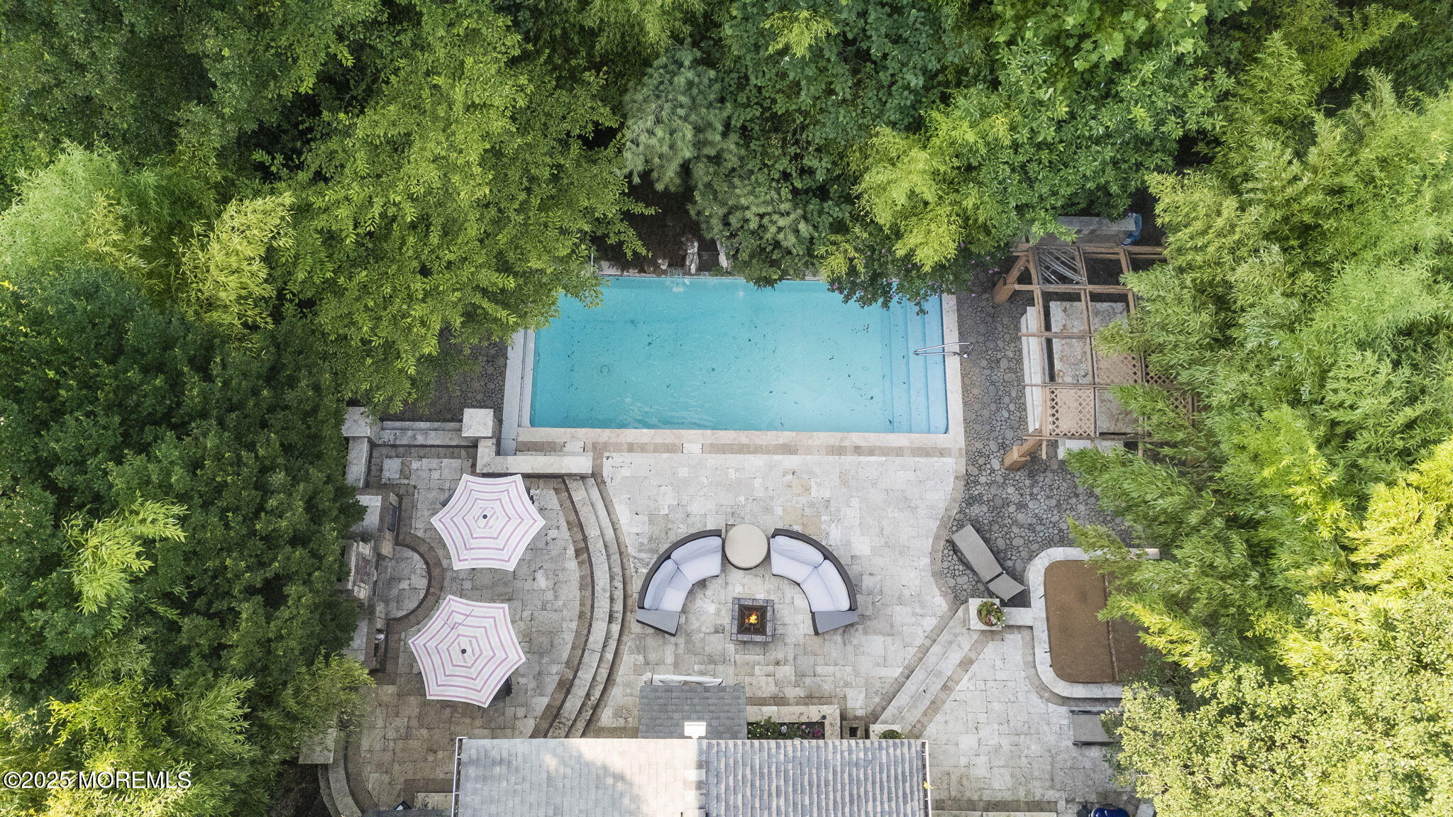 7 Trumbull Court