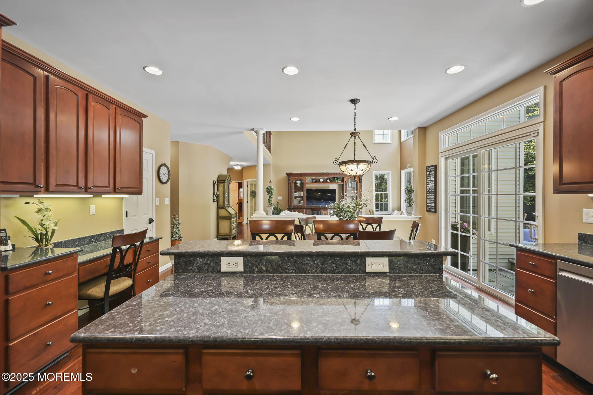 7 Trumbull Court