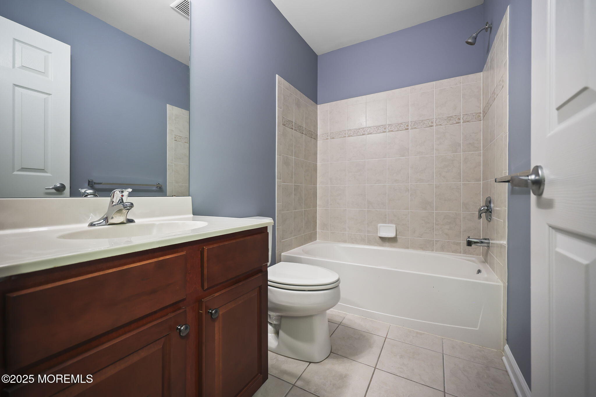 7 Trumbull Court