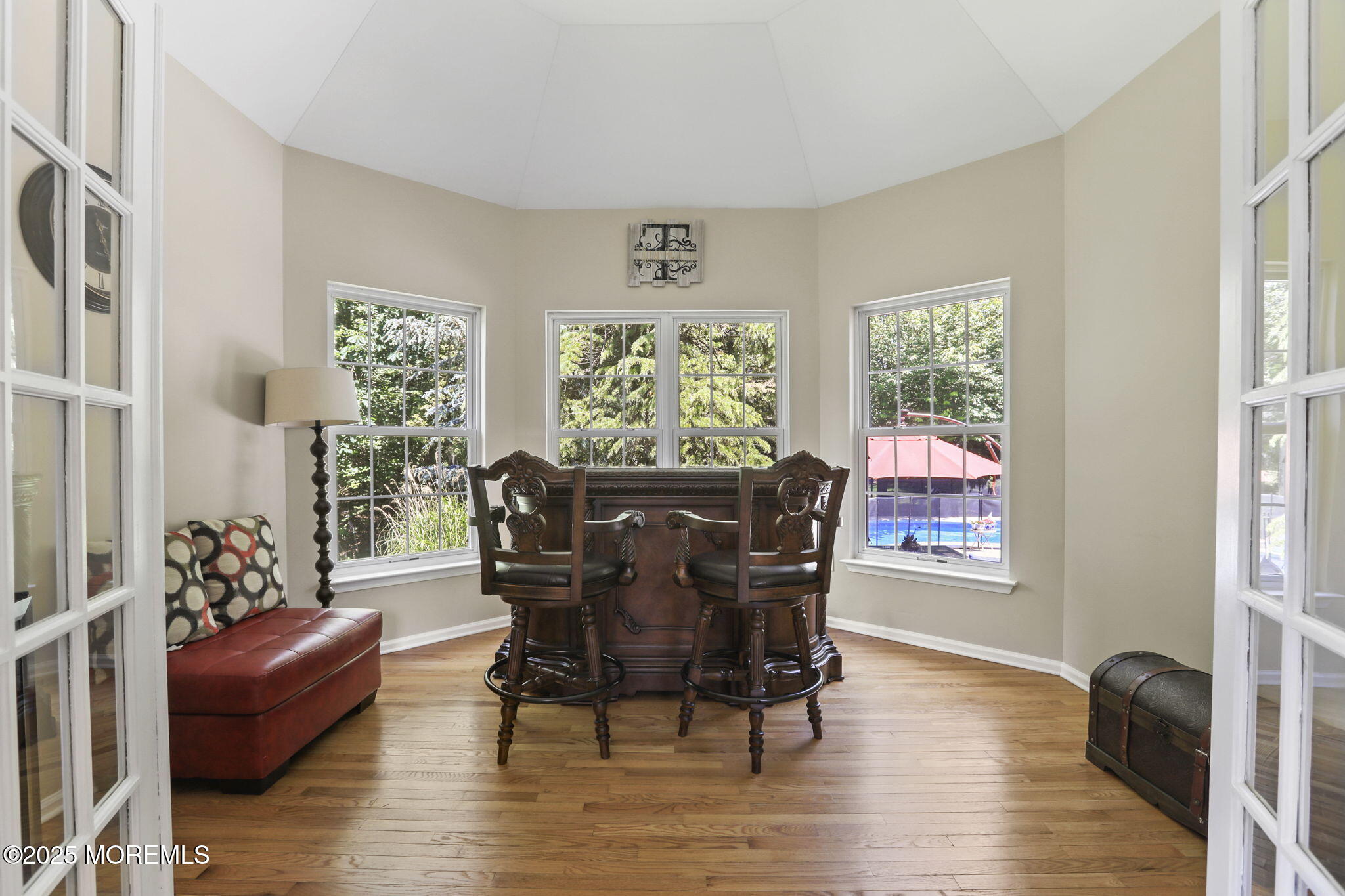 7 Round Hill Road