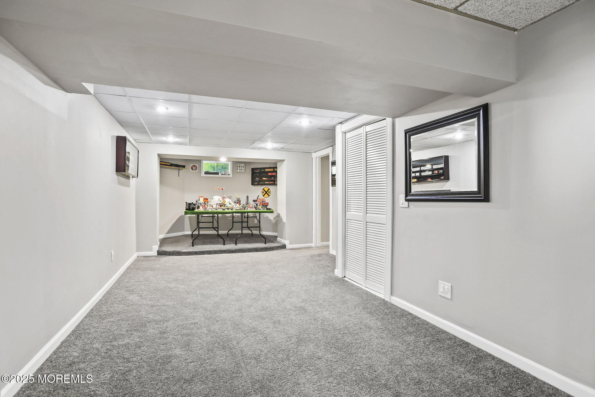 7 Round Hill Road
