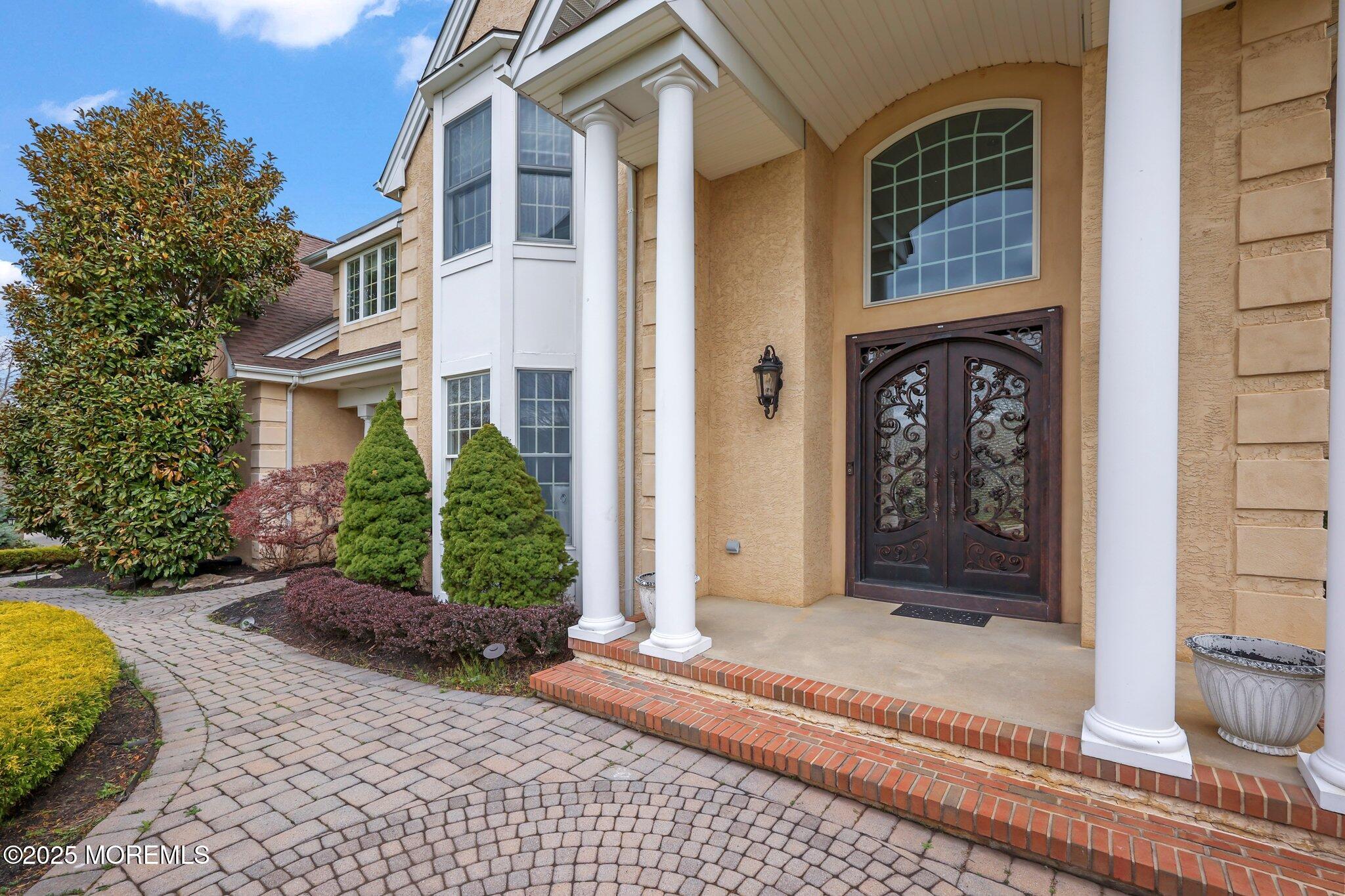 10 Hannah Mount Drive