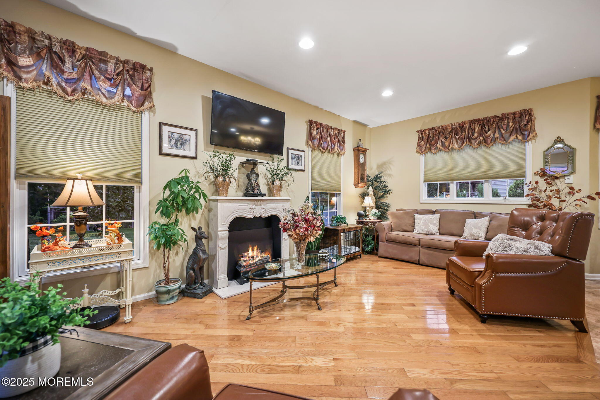 24 Parkside Drive