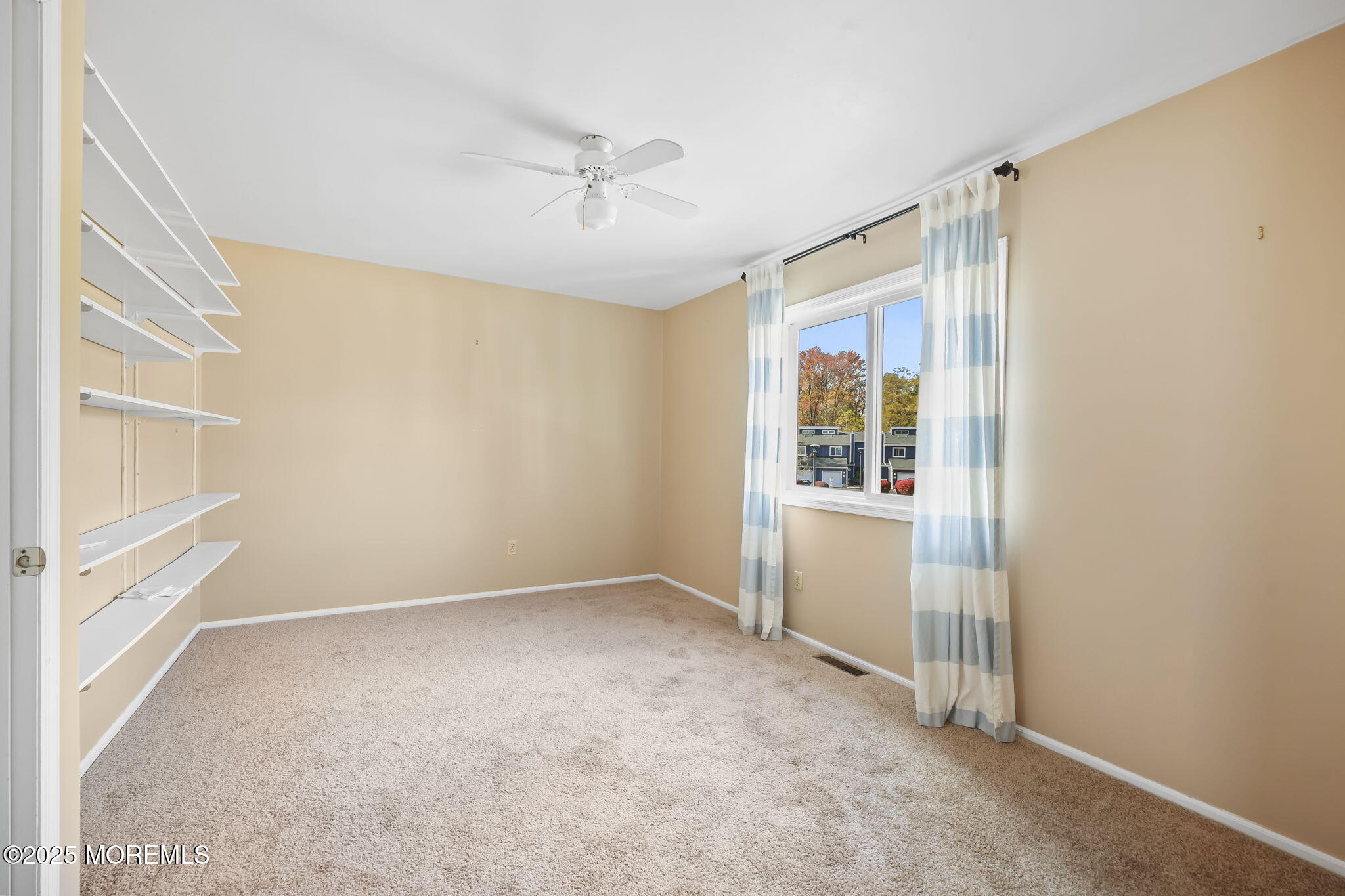 26 Rambling Meadow Court