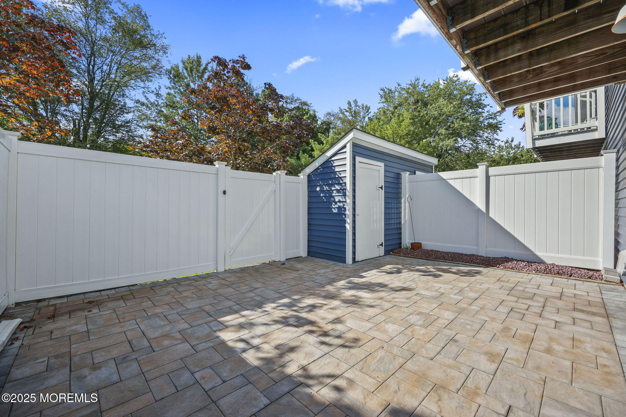 26 Rambling Meadow Court