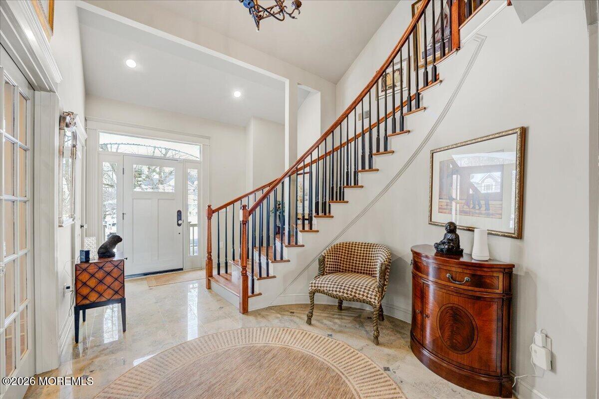 68 Seneca Place