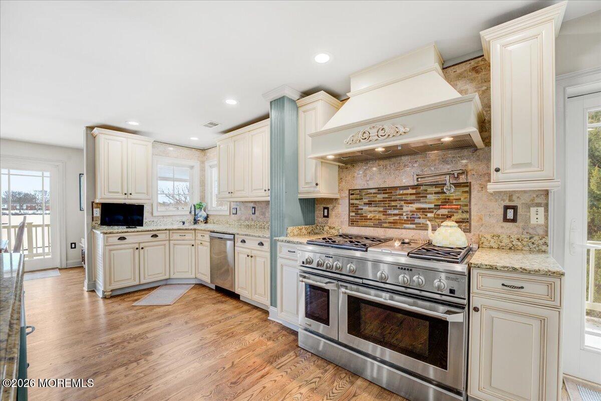 68 Seneca Place