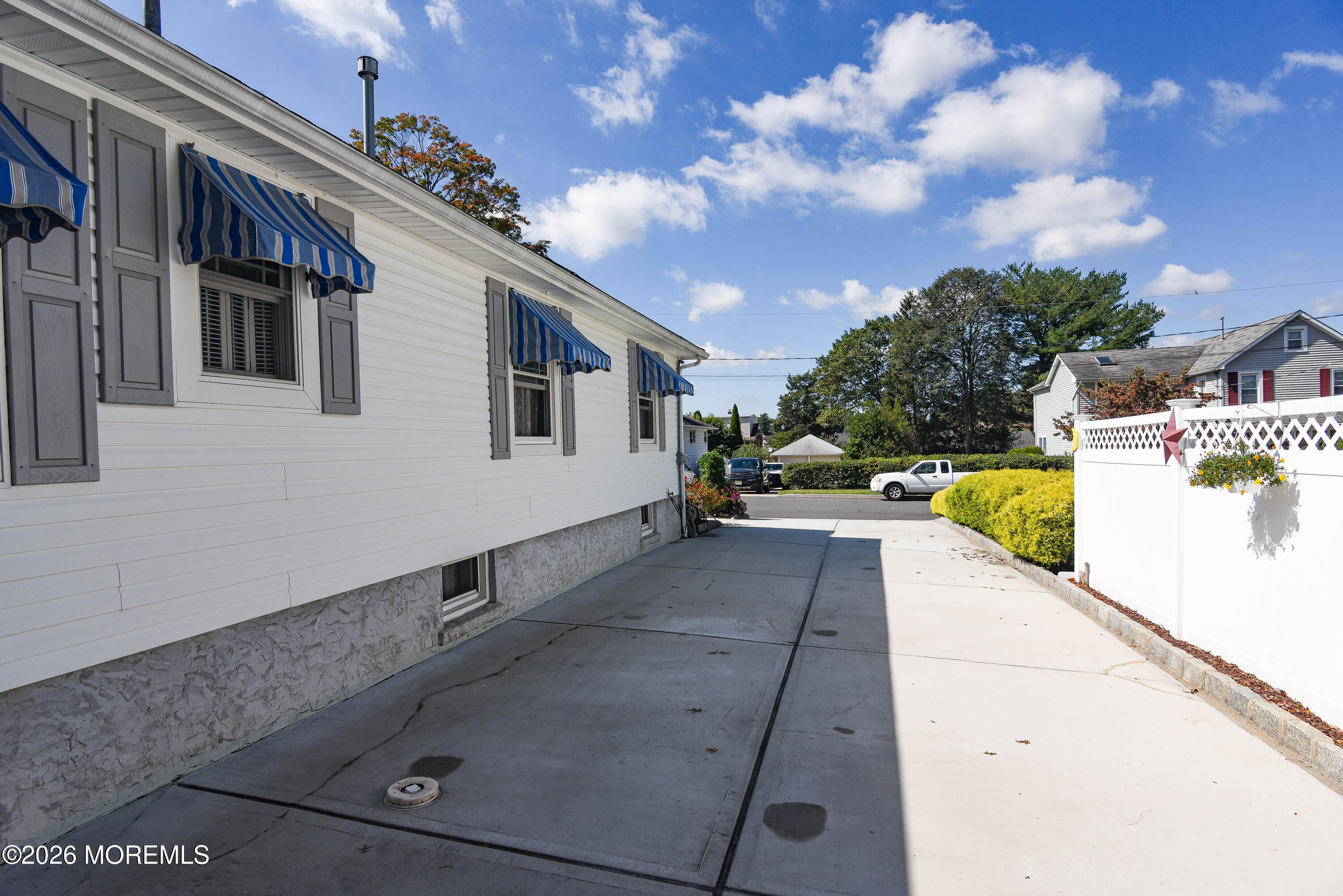 16 Cheesequake Road