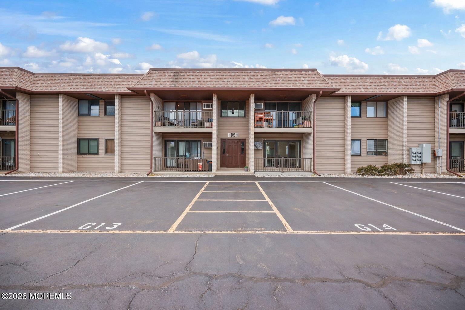 330 Shore Drive G6
