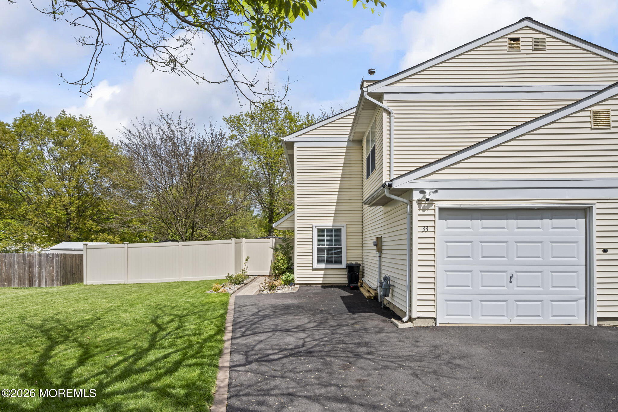 33 Spyglass Court