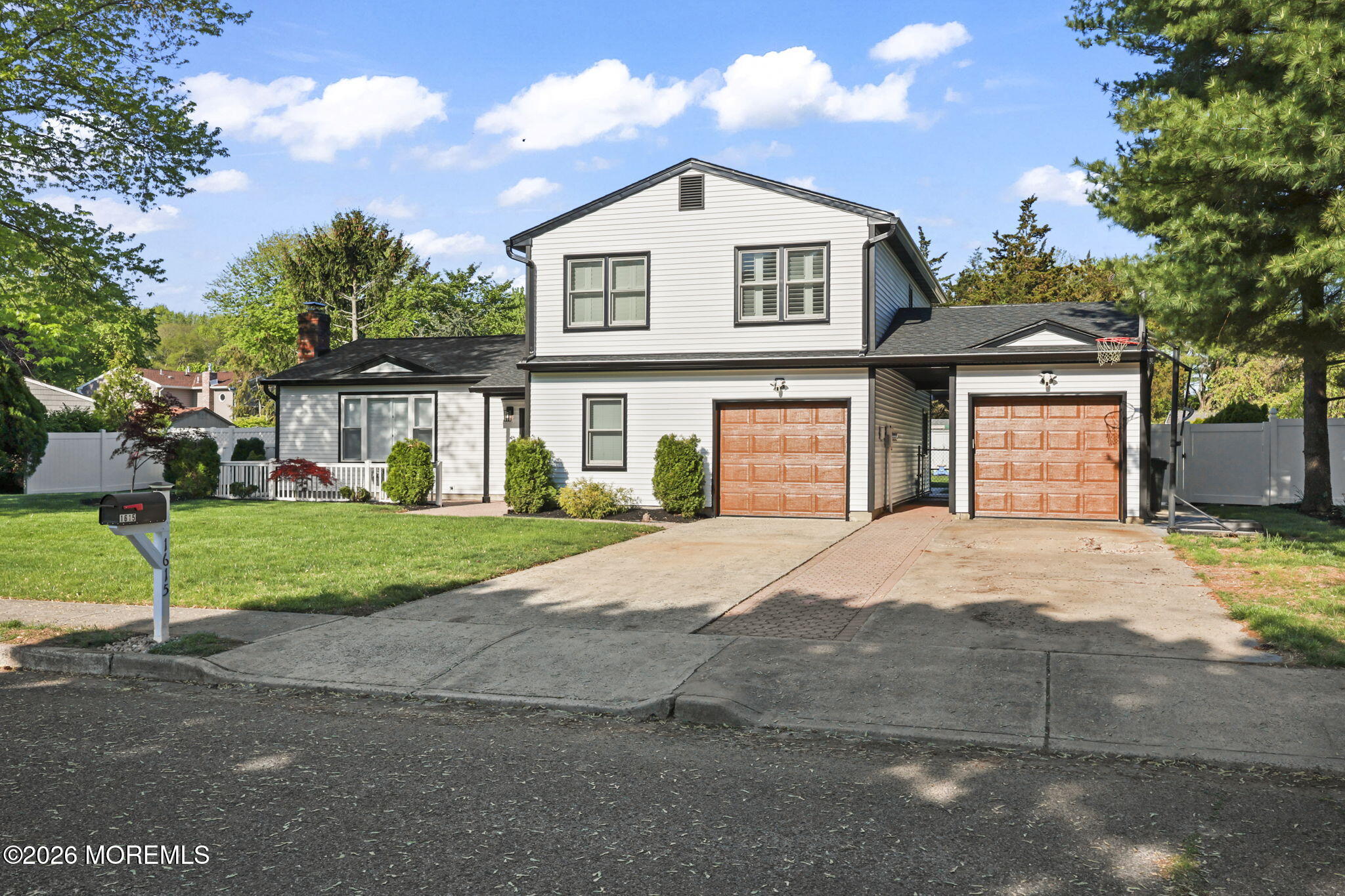 1615 Rogers Court