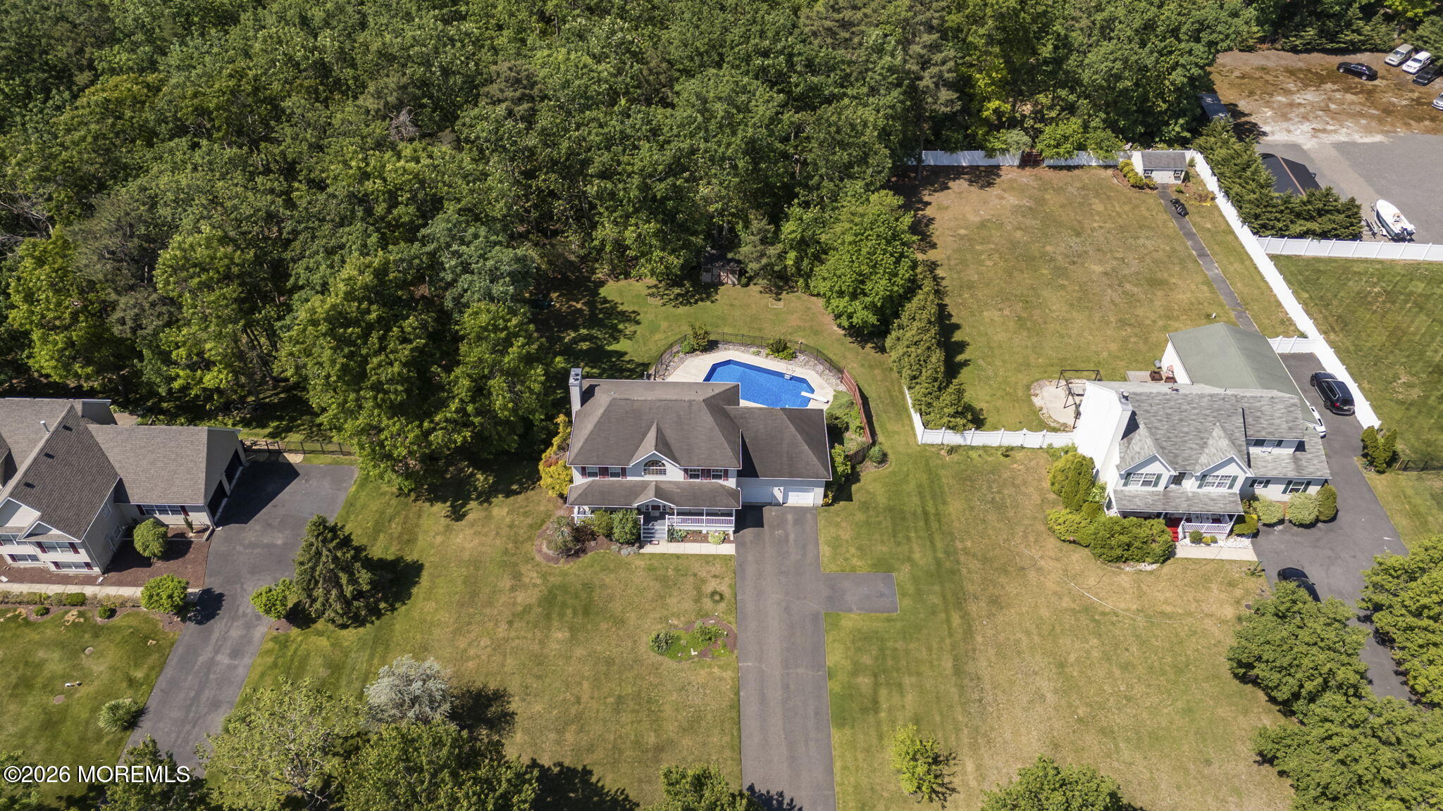 118 Don Connor Boulevard