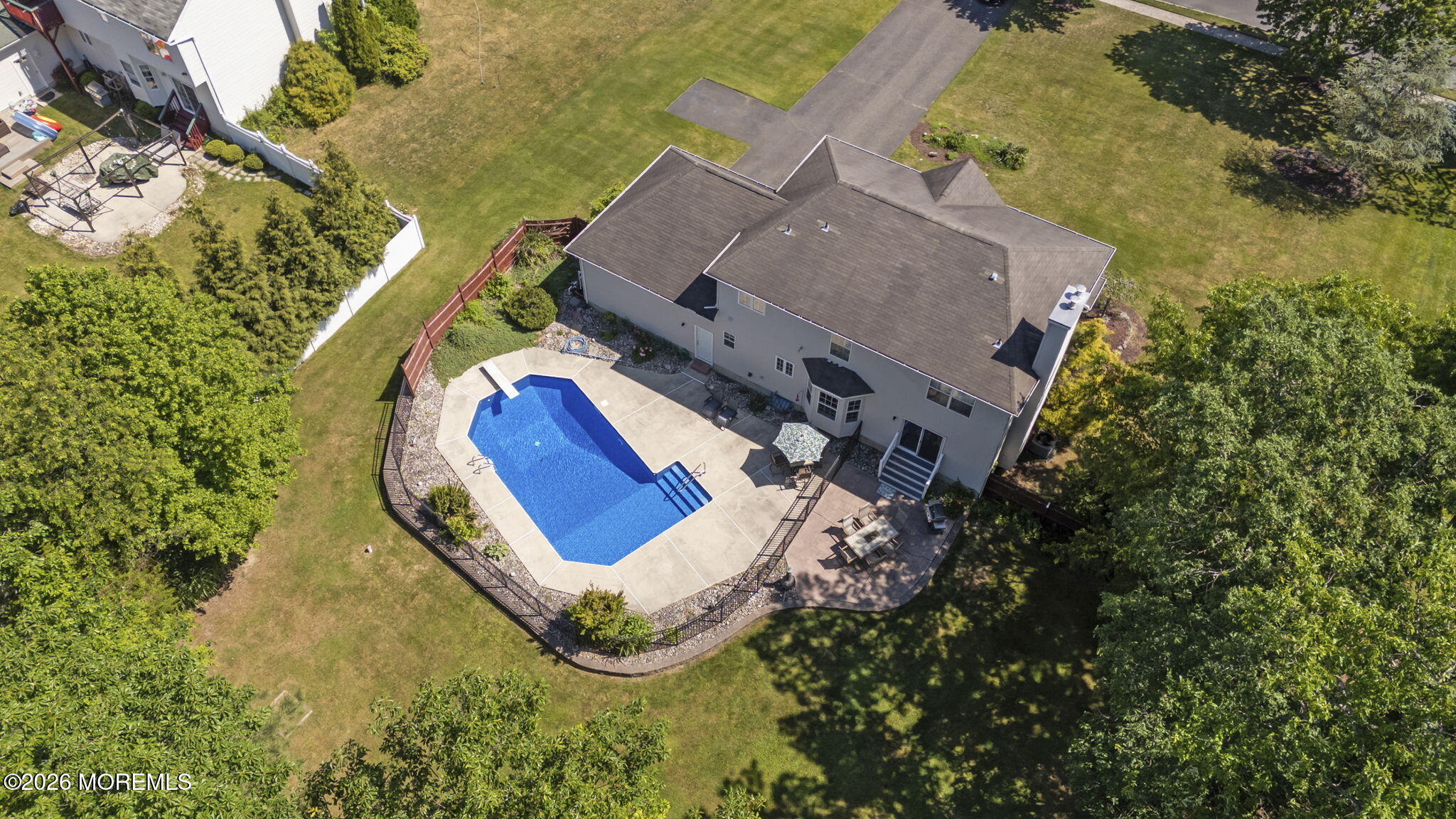 118 Don Connor Boulevard