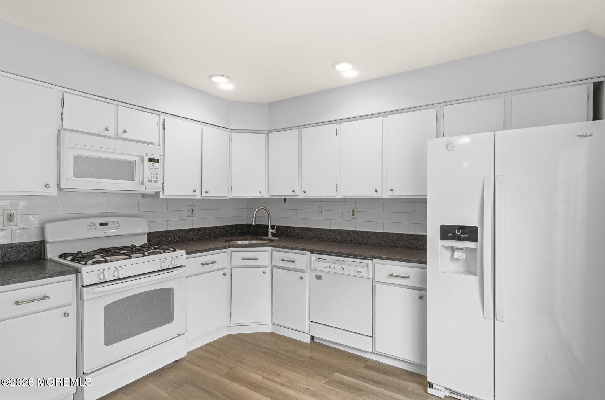 17 Alameda Court