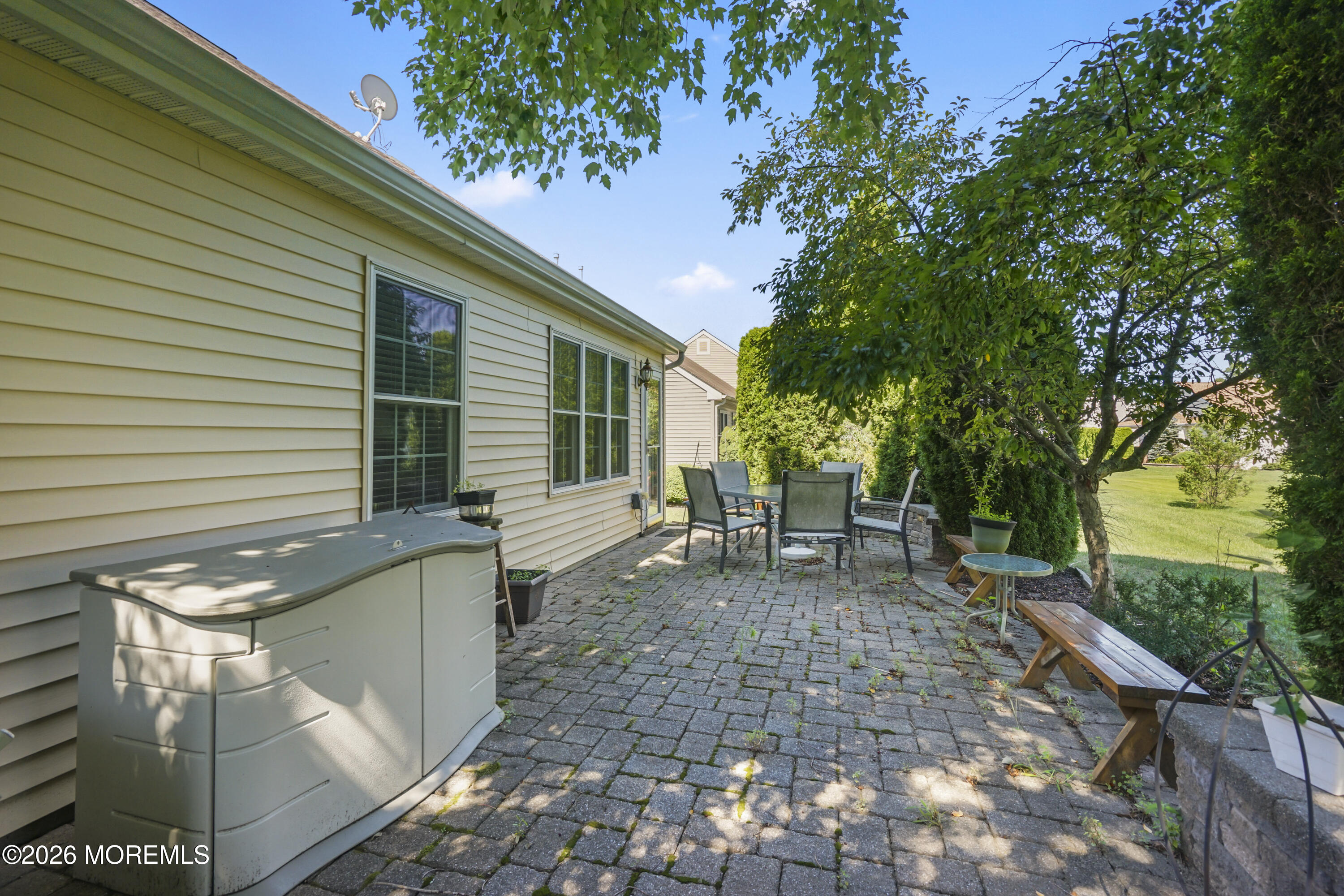 8 Long Bay Road