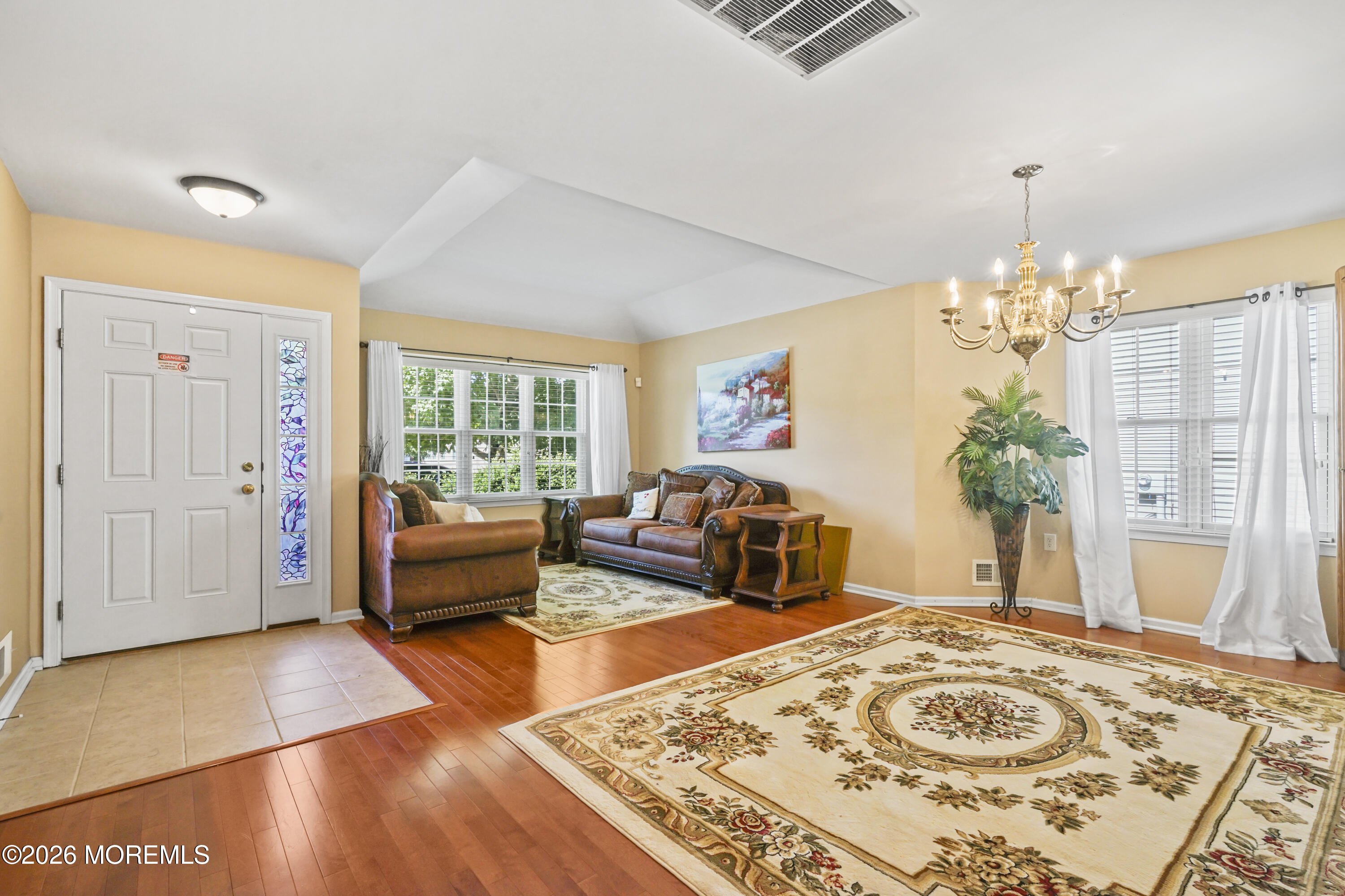 8 Long Bay Road