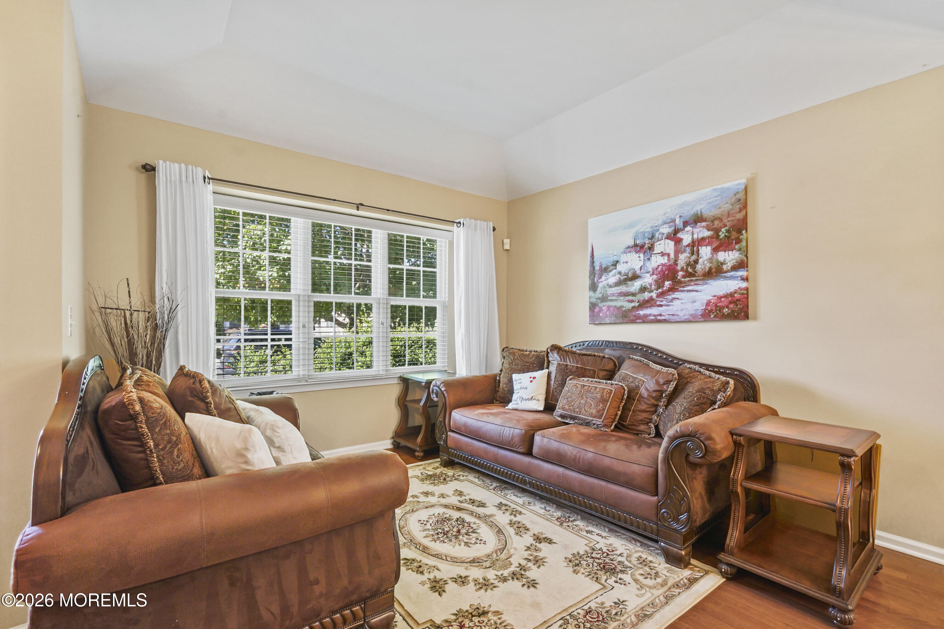 8 Long Bay Road