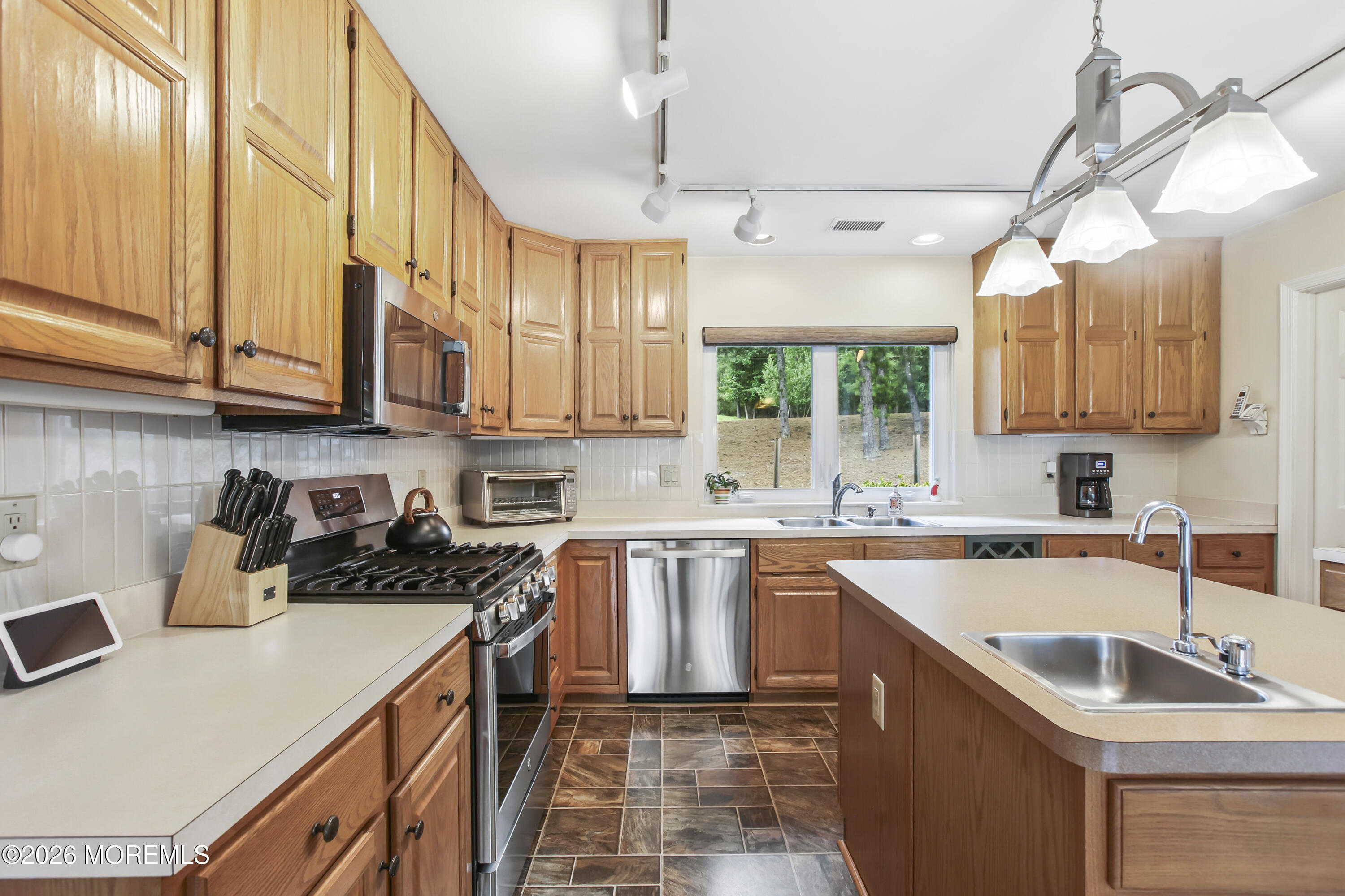 1840 Paterson Avenue