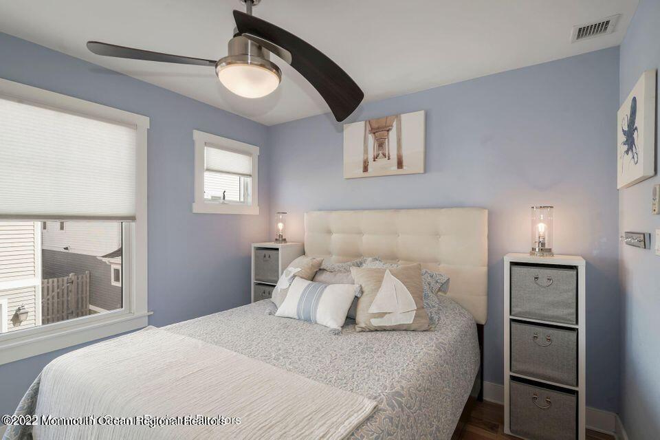 369 W 8th Street 4