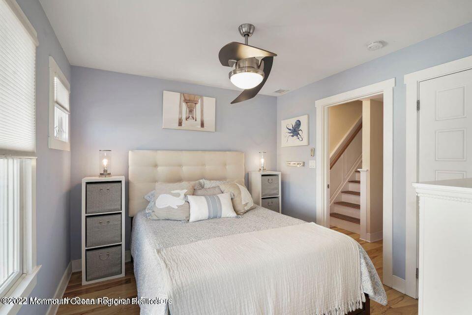 369 W 8th Street 4