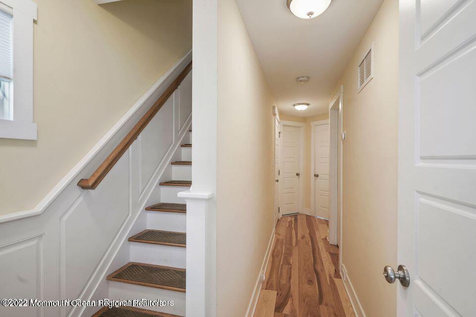 369 W 8th Street 4