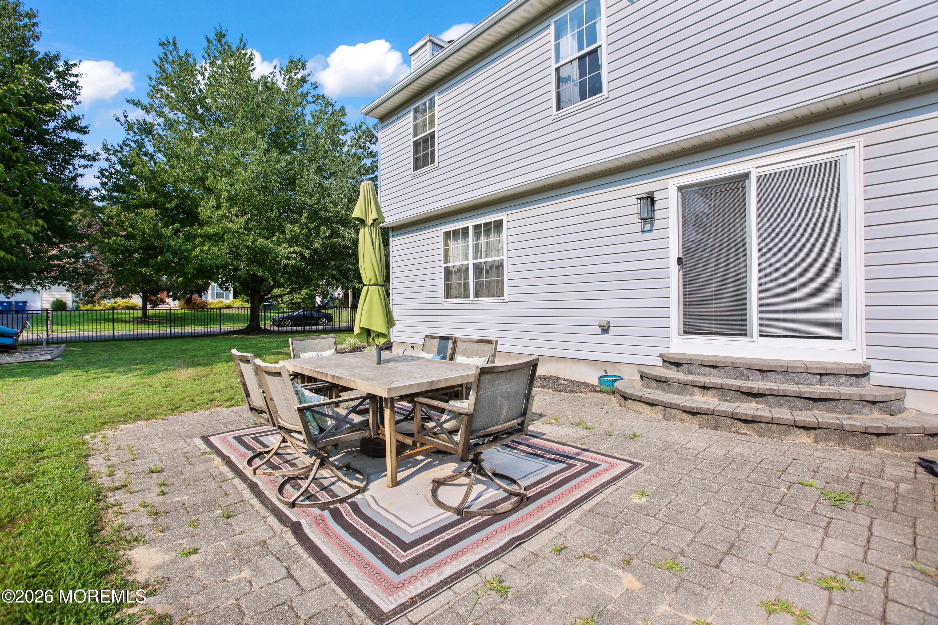 2 Macintosh Court