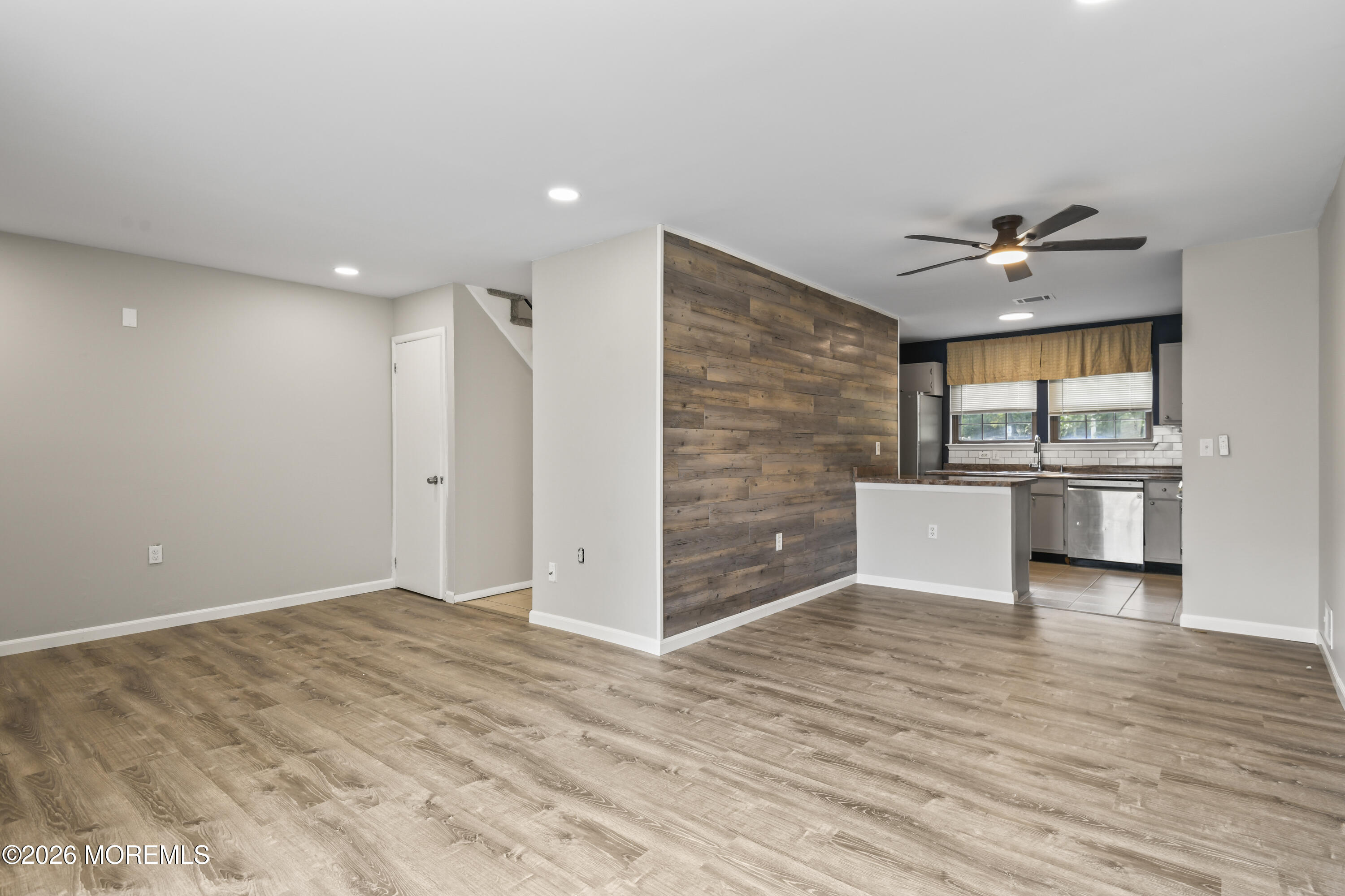 807 Ivy Court