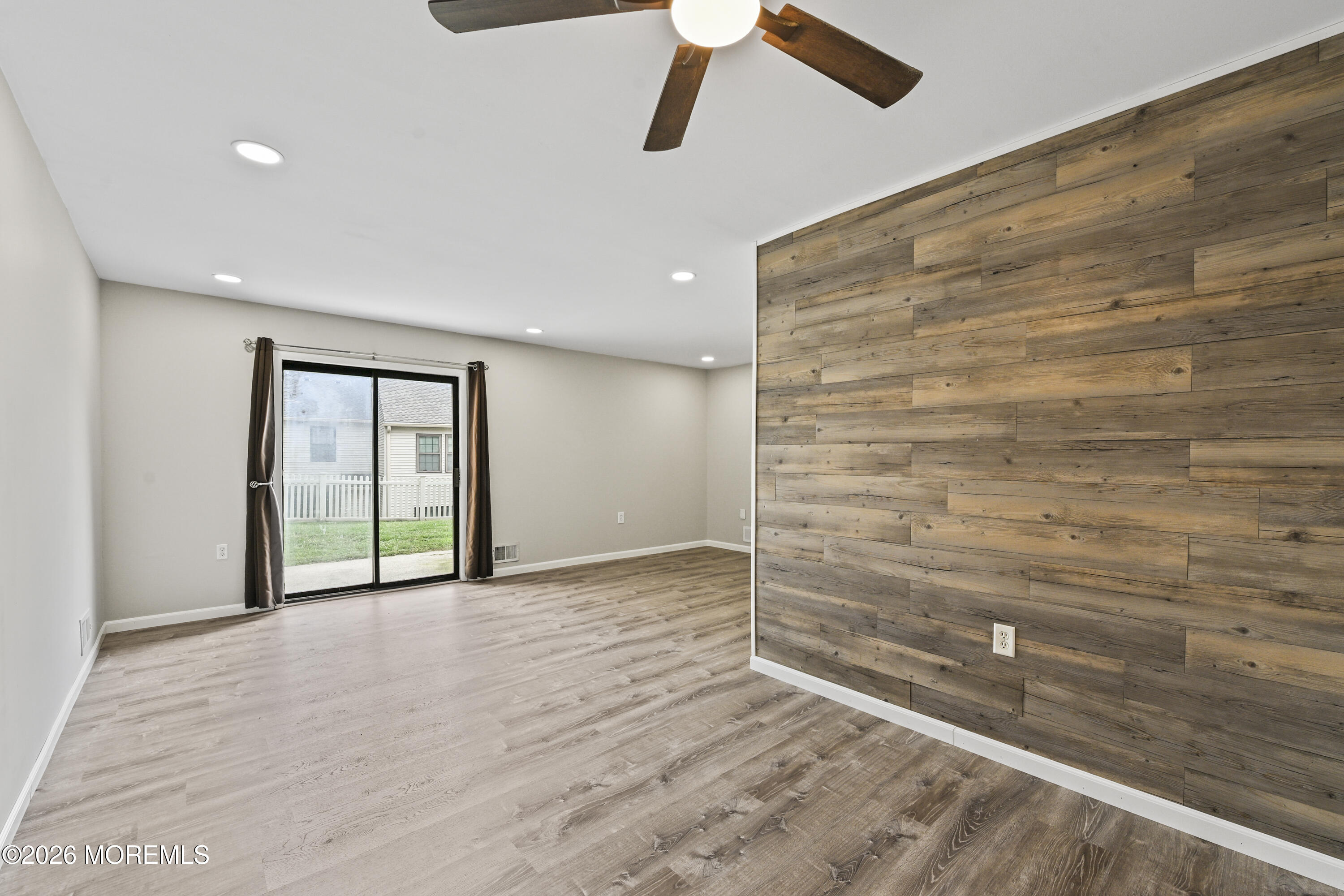 807 Ivy Court