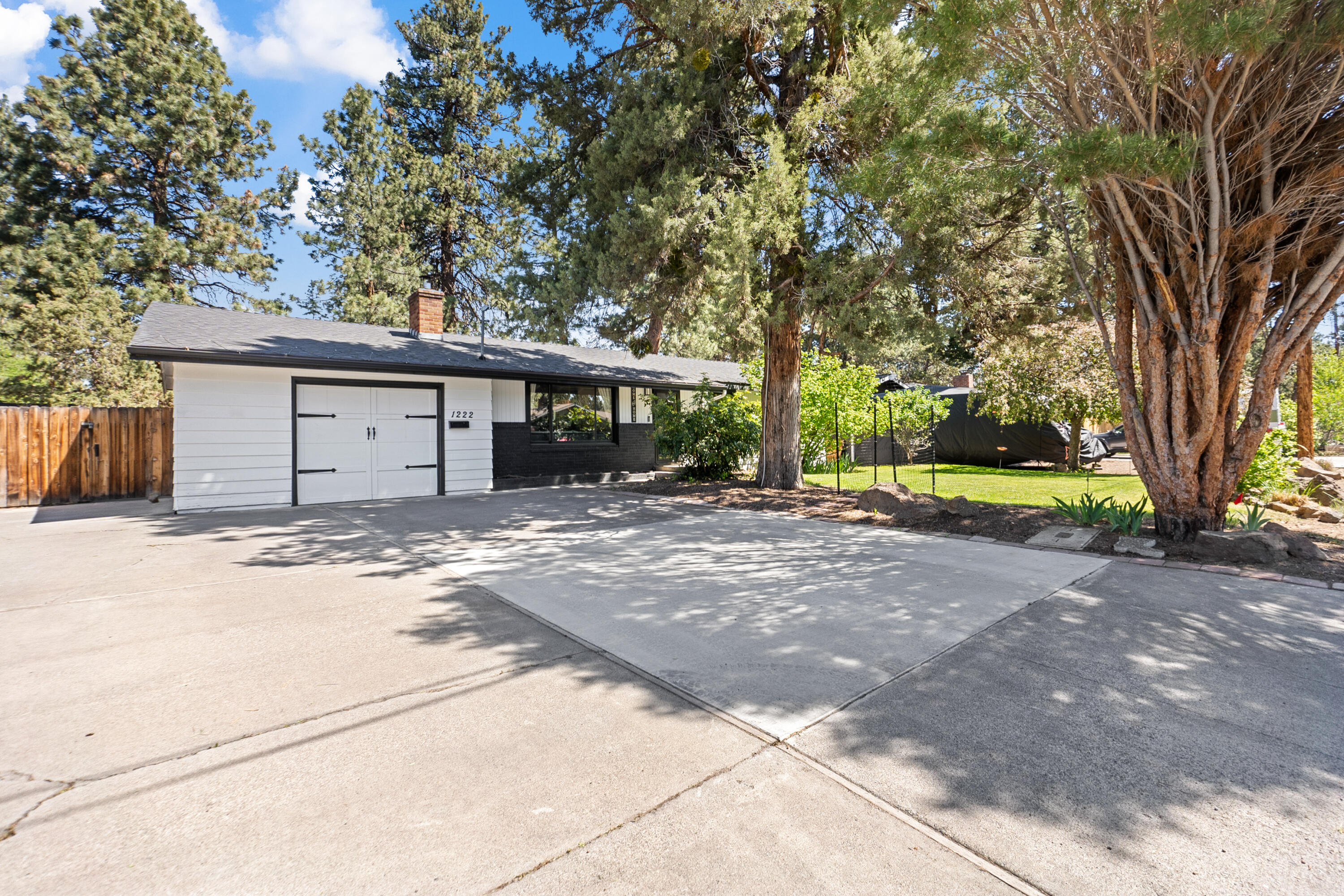 1222 NE Burnside Avenue