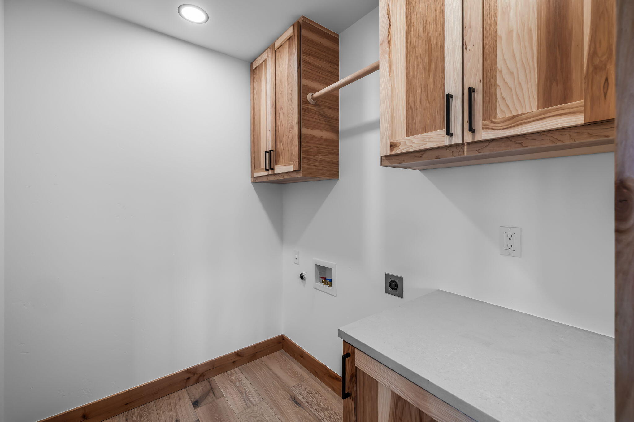 61194 SW Tippytoe Place