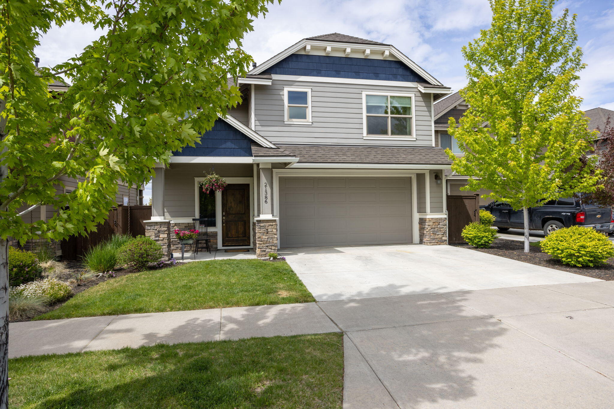 21386 NE Nolan Court