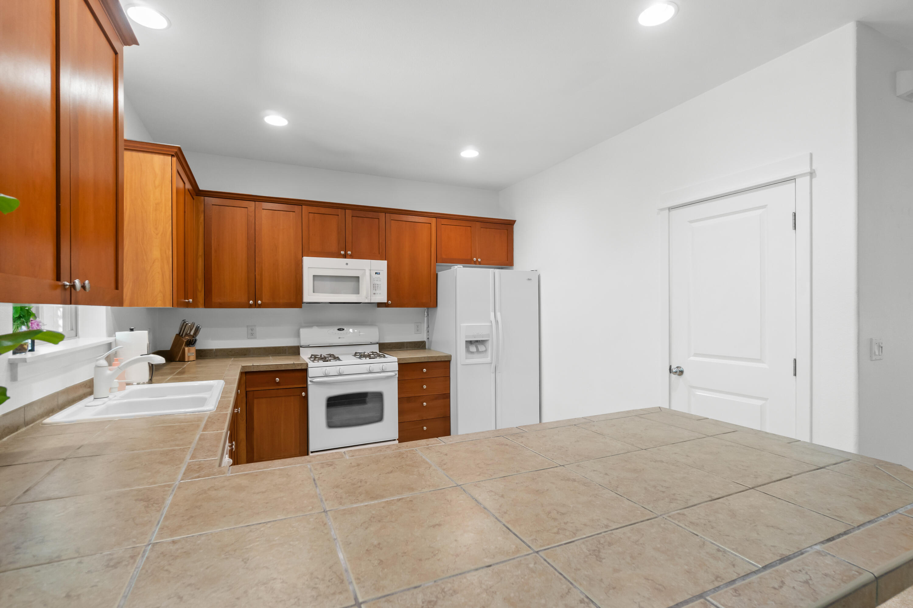 20045 Voltera Place