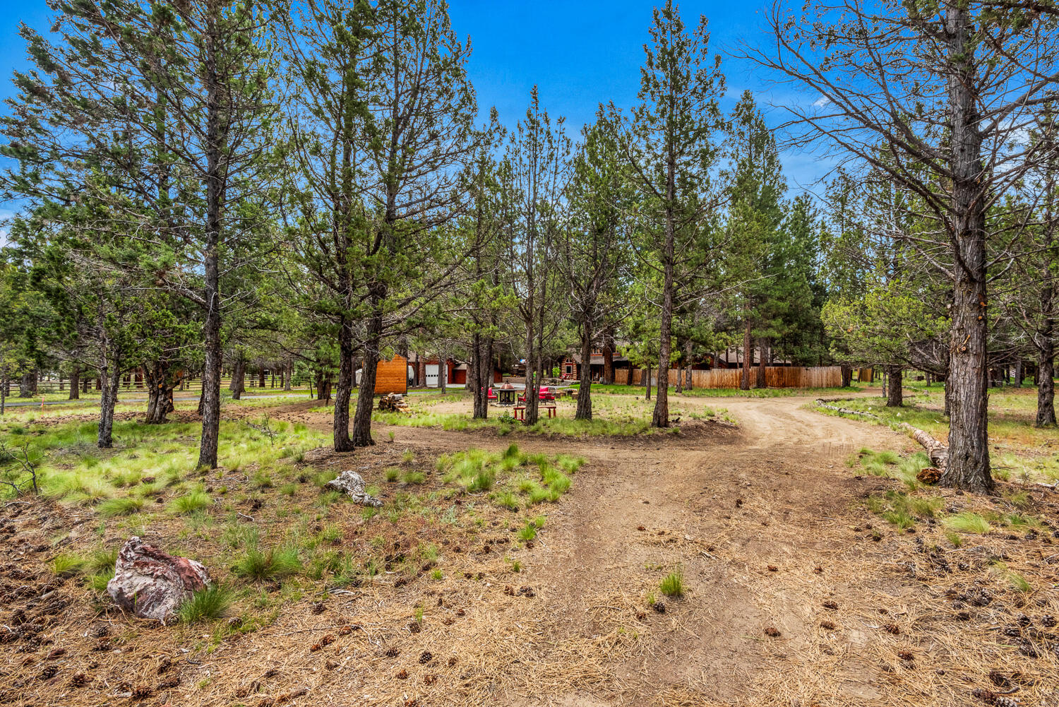 63544 Bridle Lane