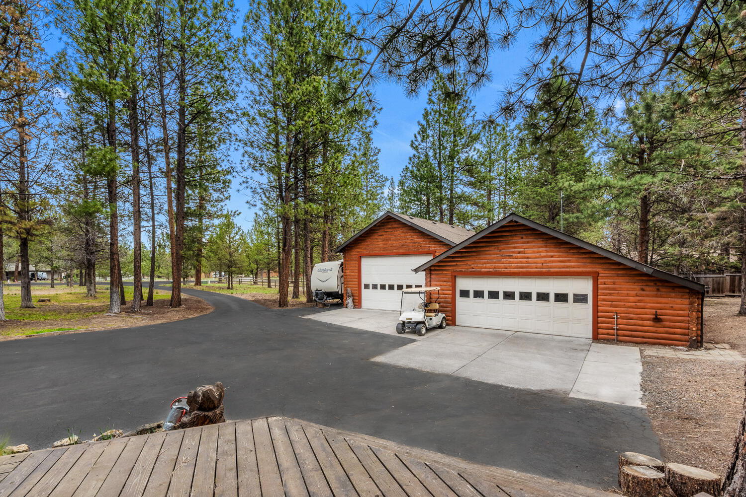 63544 Bridle Lane