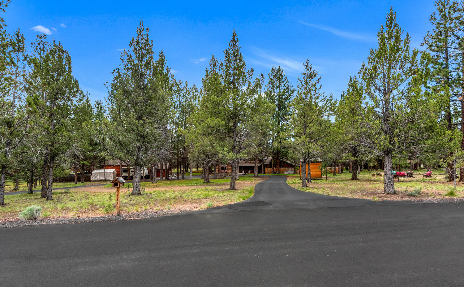 63544 Bridle Lane