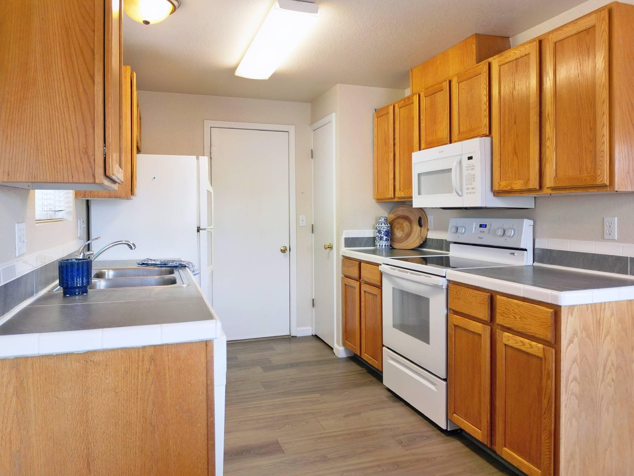 2827 SW Pumice Avenue