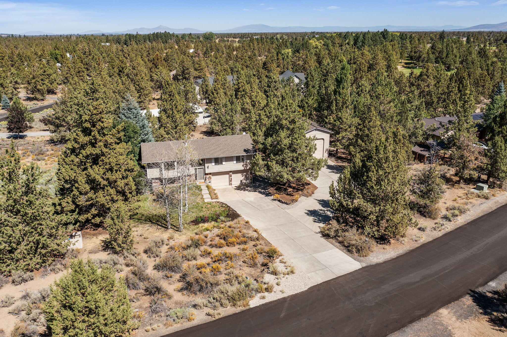 63520 Jd Estates Drive
