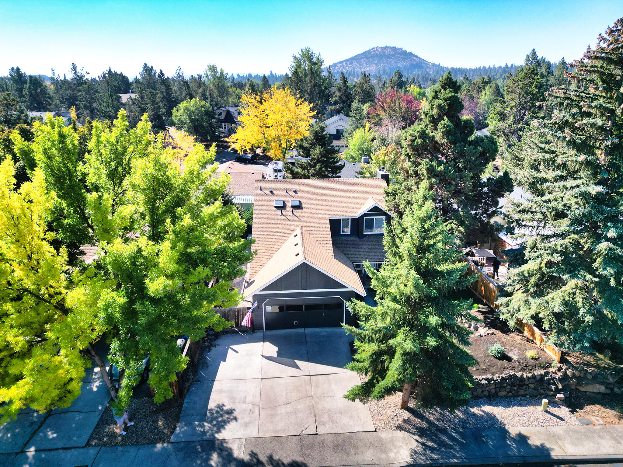 1847 NE Veronica Lane