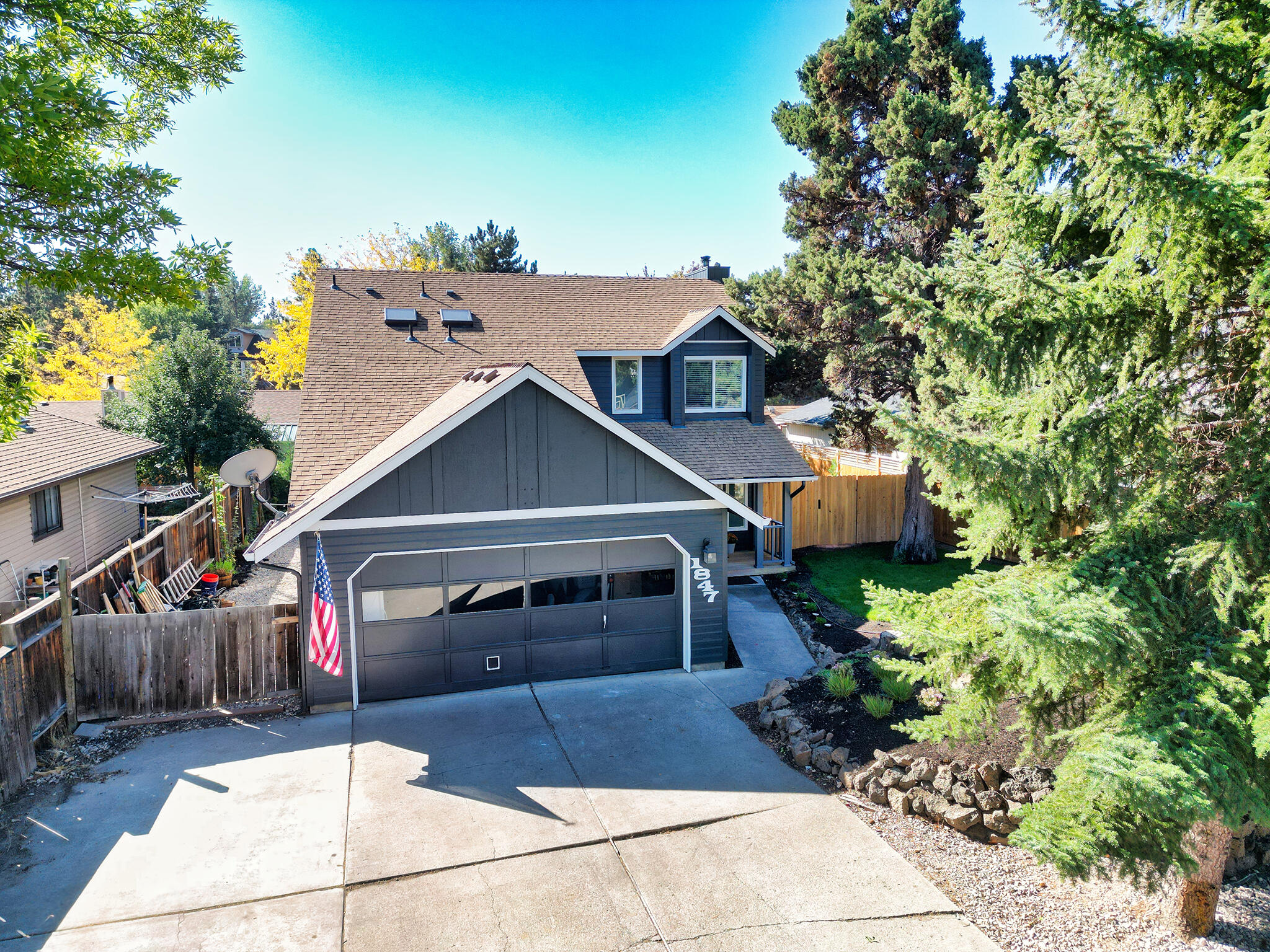 1847 NE Veronica Lane